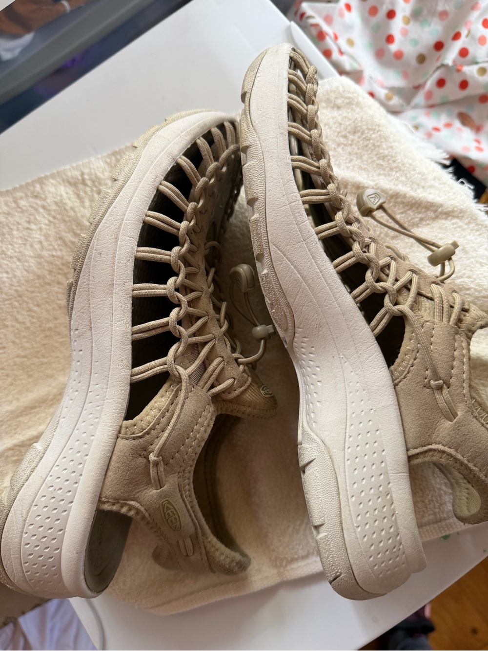 Keen Women's Tan Beige Slip-On Woven Shoe - Picture 3 of 5